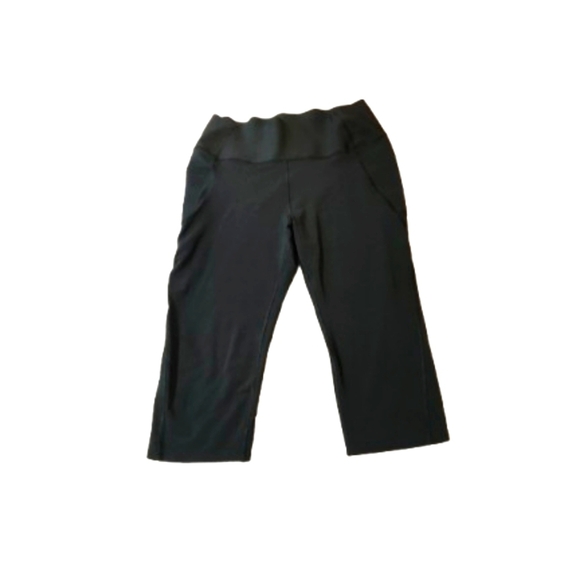 GAP Pants - GAP Fit Black Sculpt Compression Capri Leggings Women's Sz Large